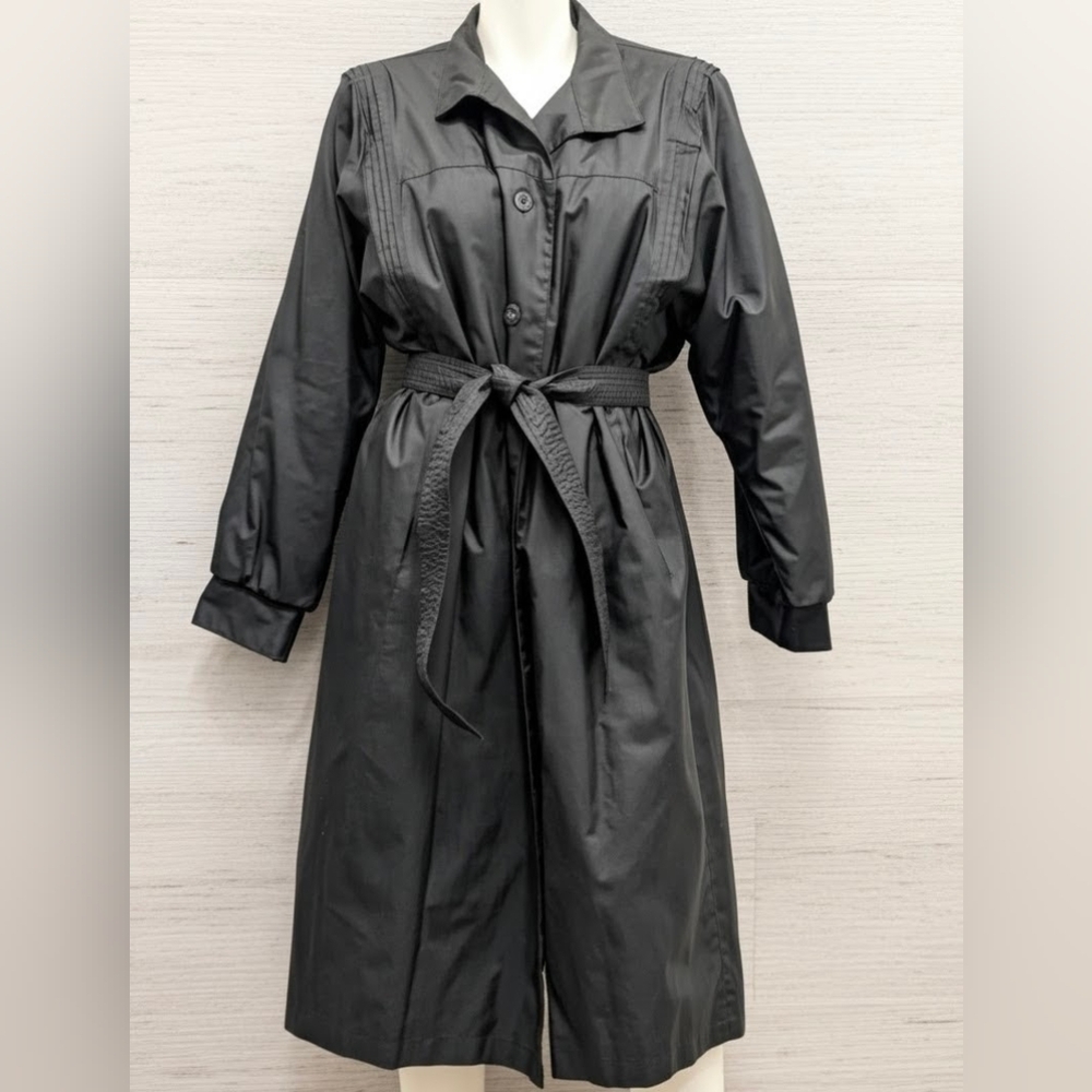 70s 80s On Oue Oversized Waterproof Trench Coat (9/10)